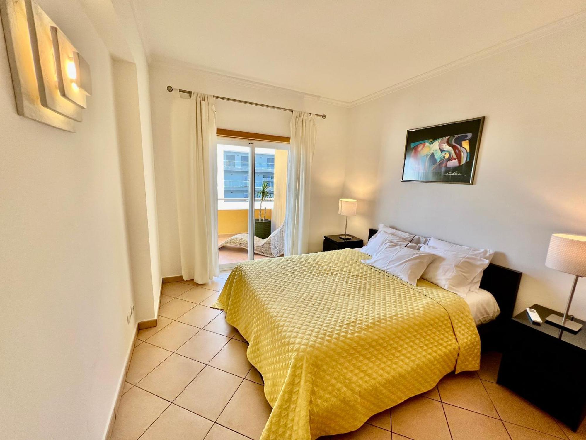 Casa Sol, Fast Wifi, Airco, Swimming Pool Near The Beach Praia Da Rocha Portimão Exterior photo